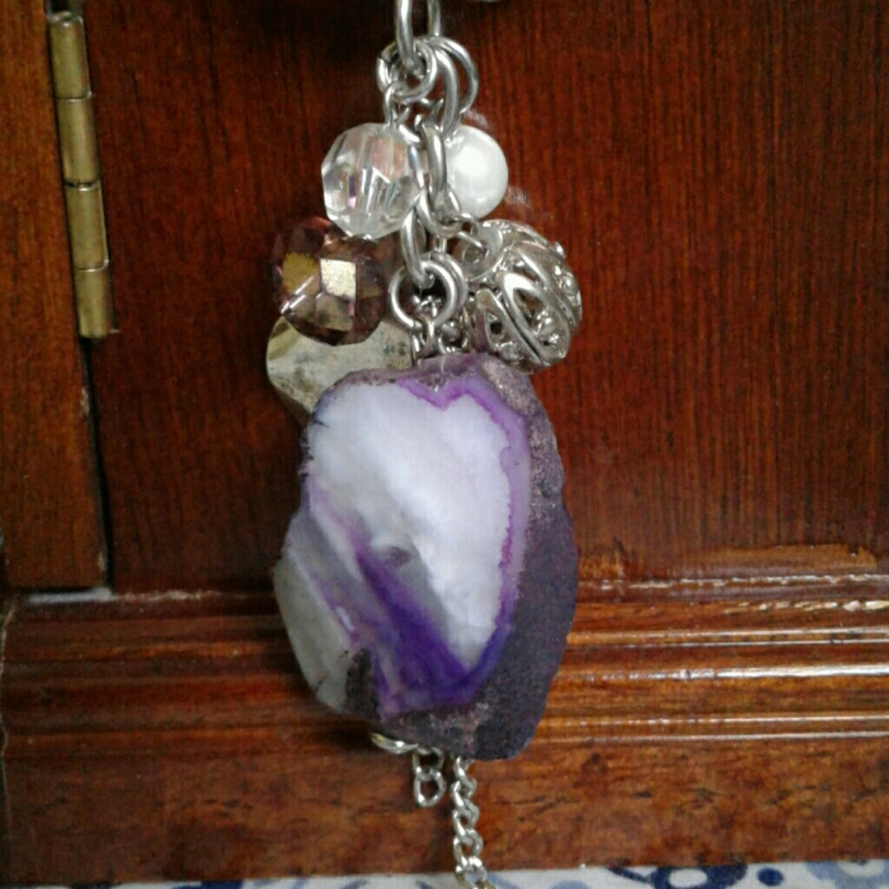 Neckales - Picture 5 of 8